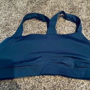 Women’s Sports Bra